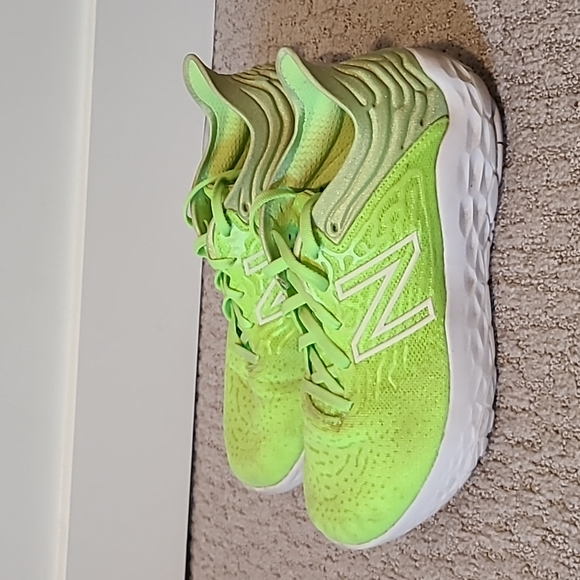 New Balance Fresh Foam Beacon v3 - Picture 4 of 9